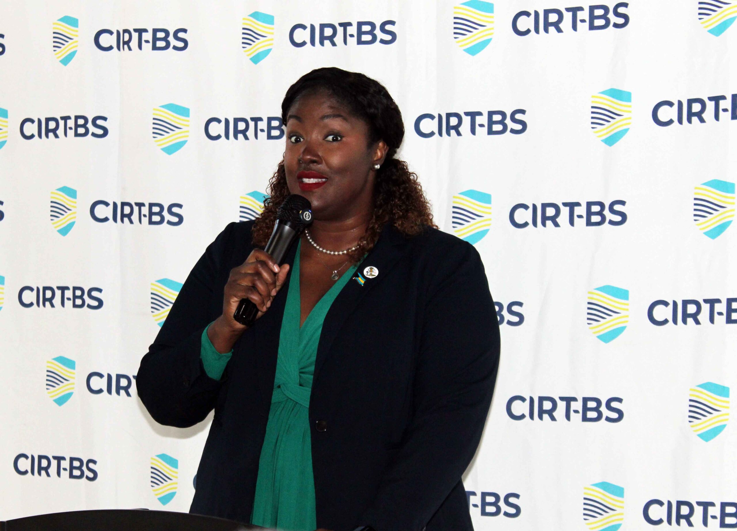 CIRT-BS Director Sametria McKinney at the CyberWizards ceremony